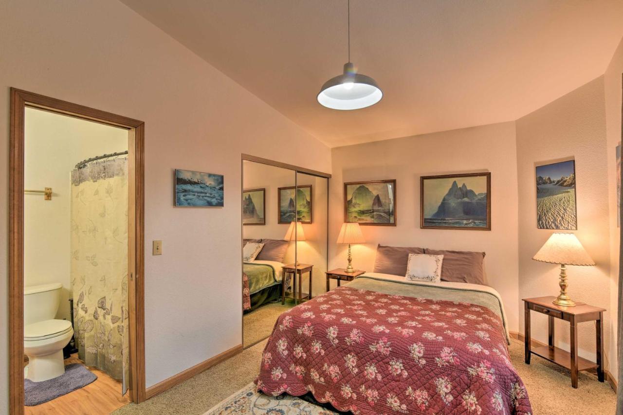 Spacious Family Home With Deck And Million-Dollar View Anchorage Exterior foto
